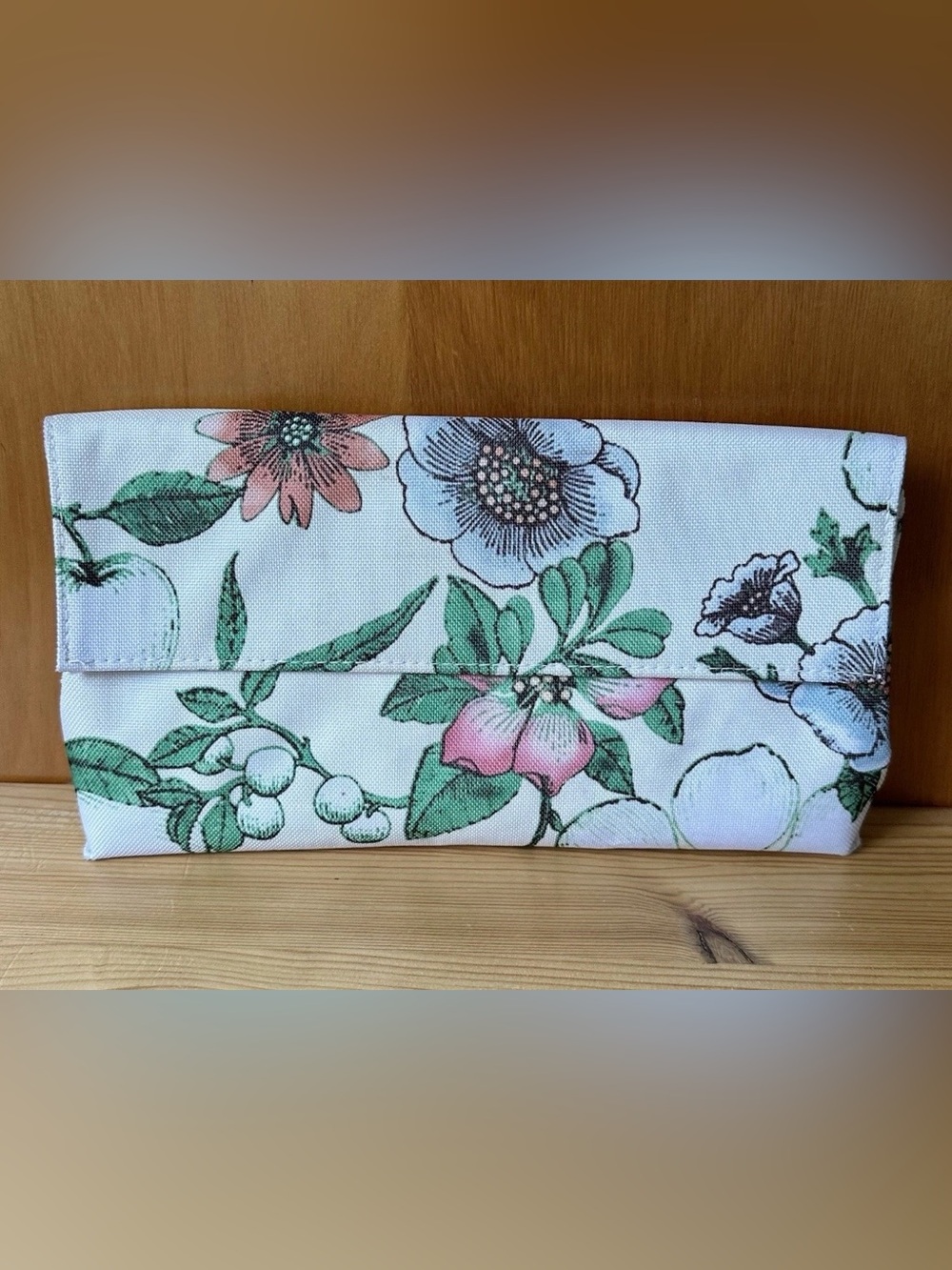 Clinique Multicolor Floral Tri-Fold Cosmetic Travel Makeup Bag w/ Small Pouch